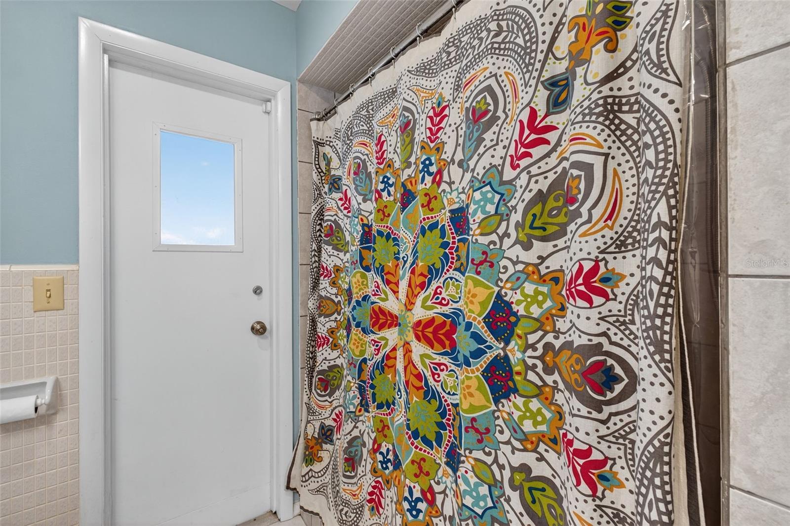 Image 46 of 89 For 1040 Carrigan Boulevard