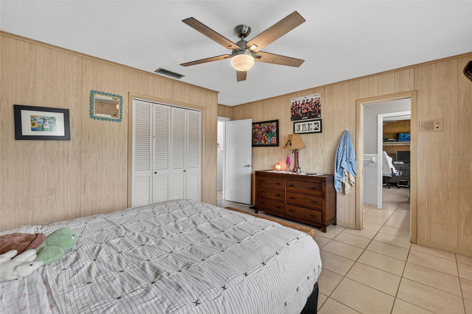 Image 55 of 89 For 1040 Carrigan Boulevard