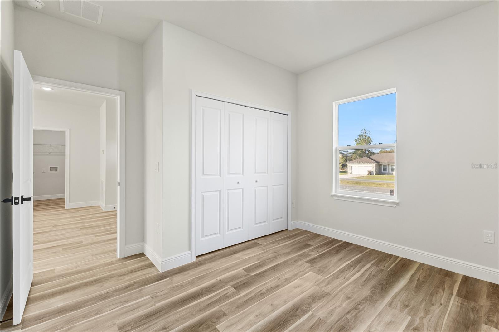 Image 12 of 30 For 3862 147th Street Road