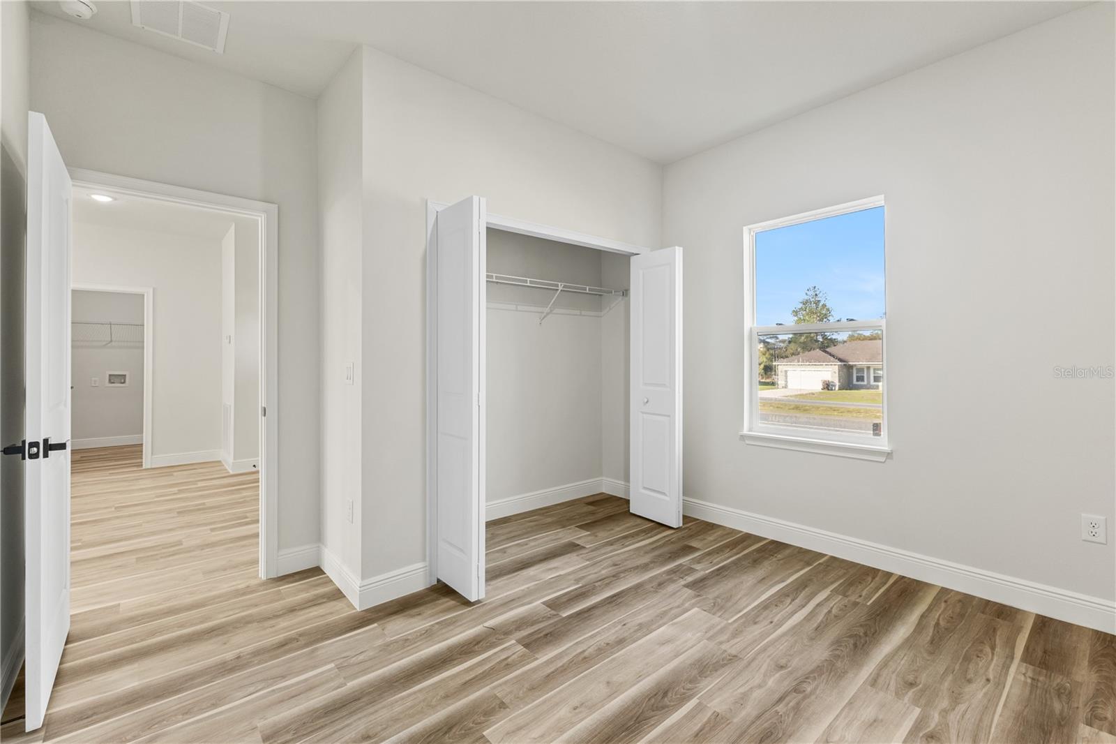 Image 14 of 30 For 3862 147th Street Road