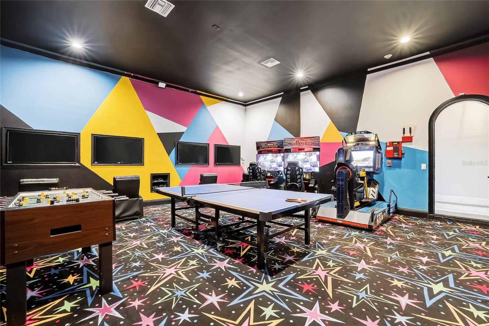 Image 16 of 54 For 580 Muirfield Loop