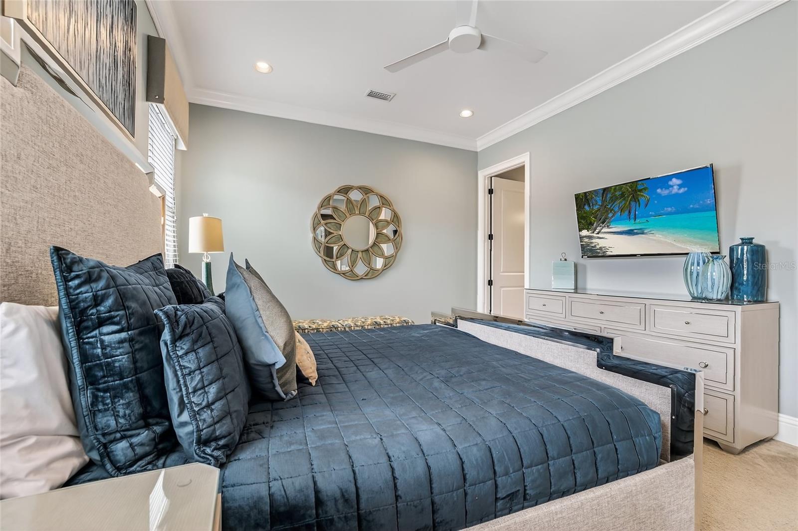 Image 31 of 54 For 580 Muirfield Loop