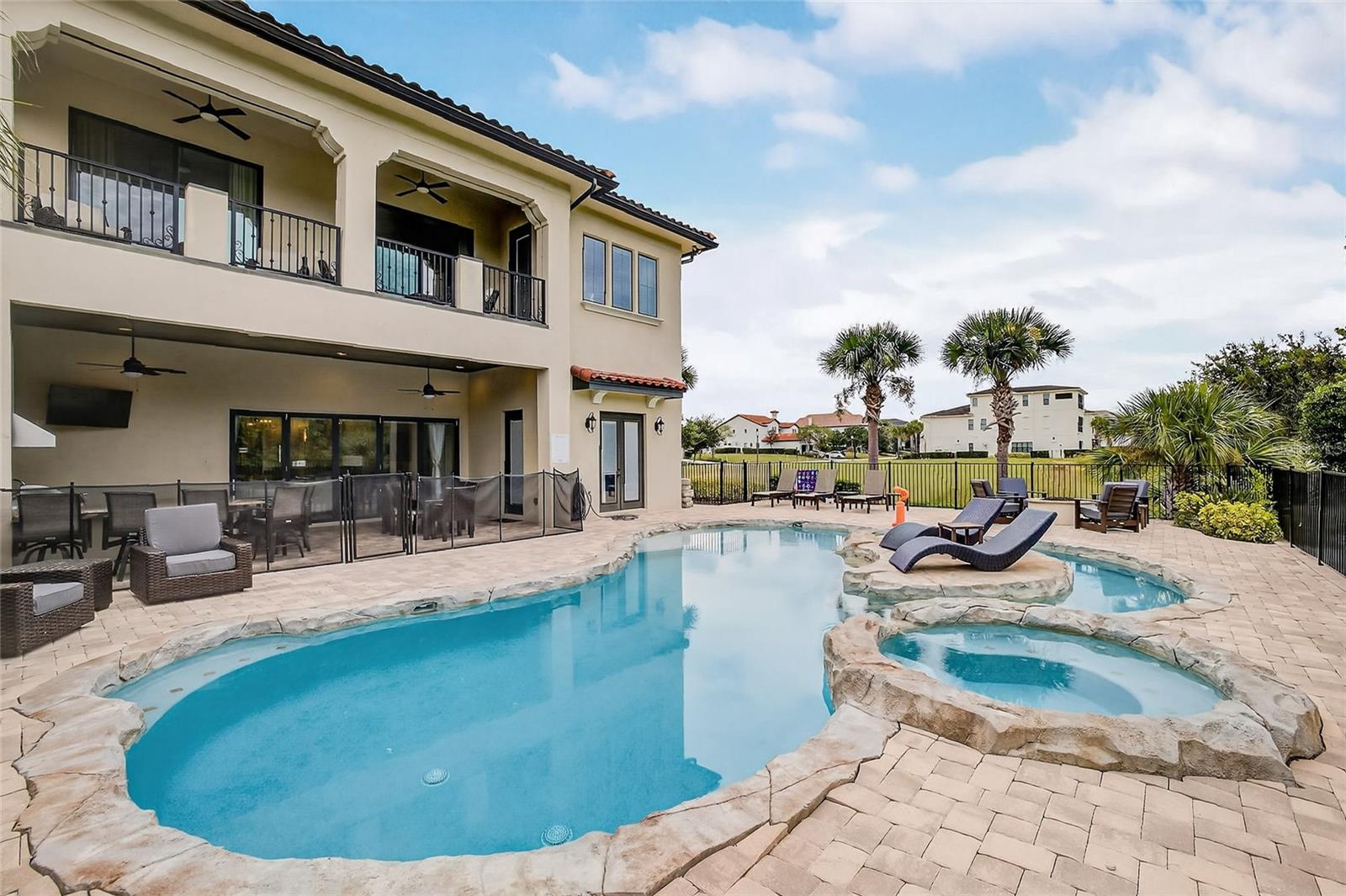 Image 42 of 54 For 580 Muirfield Loop