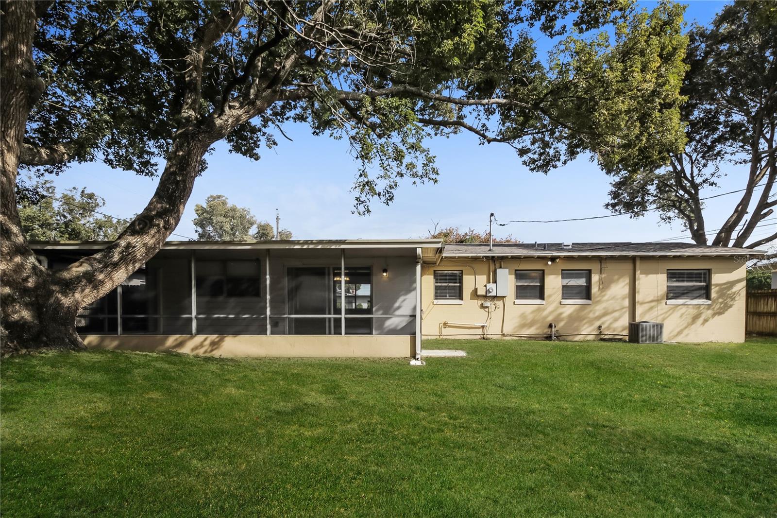 Image 15 of 16 For 1916 Colton Drive