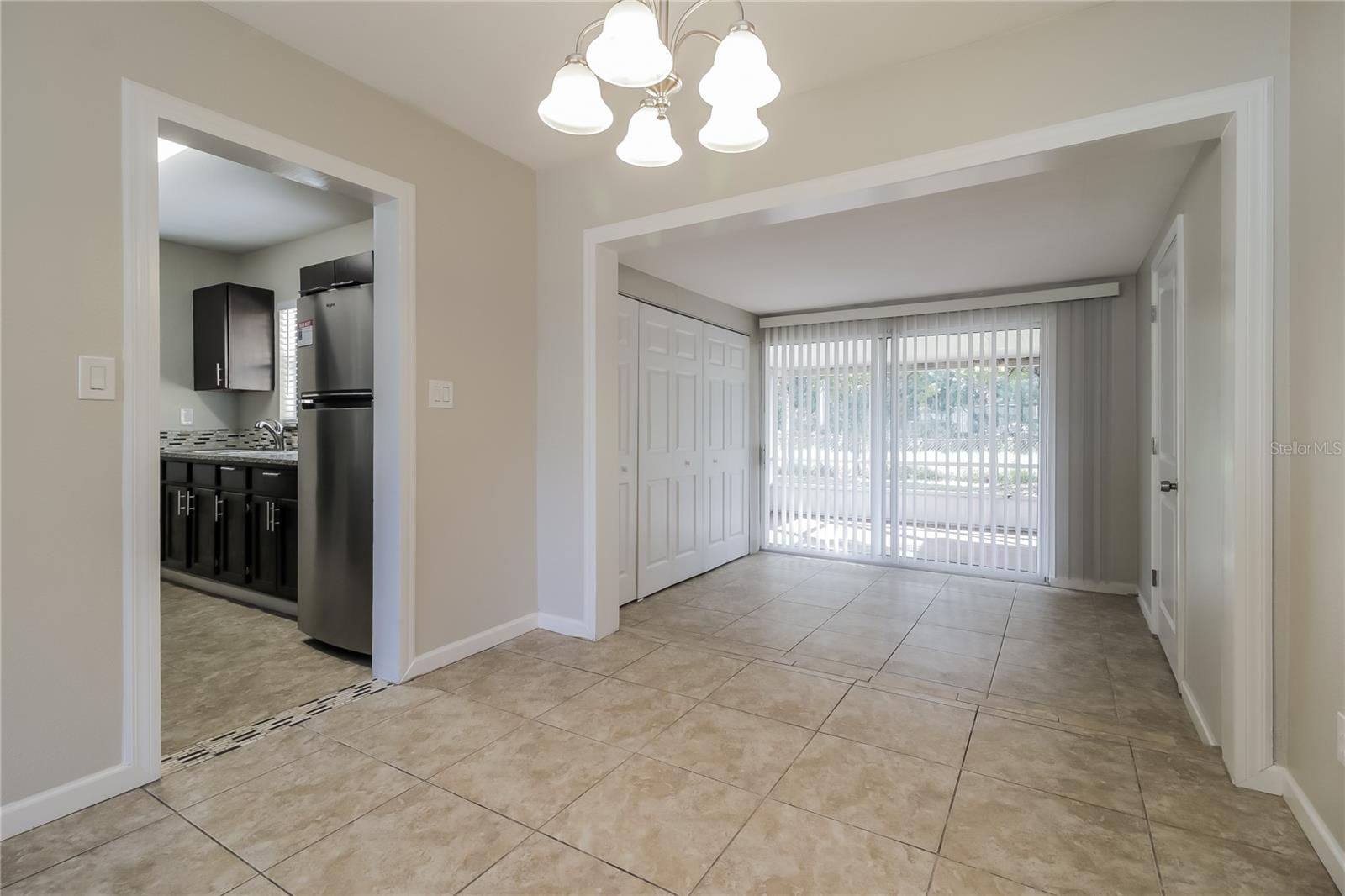 Image 4 of 16 For 1916 Colton Drive