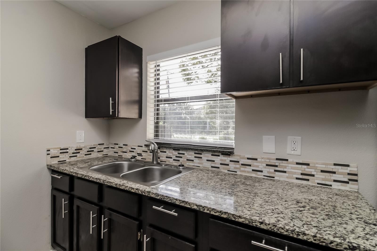 Image 6 of 16 For 1916 Colton Drive