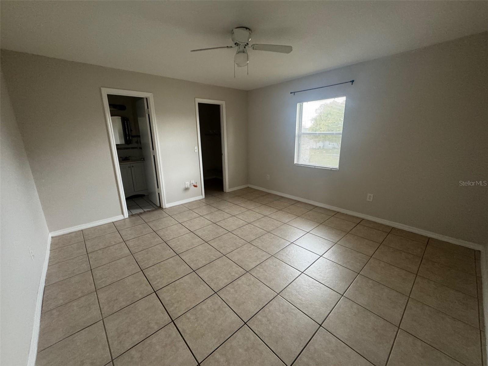 Image 6 of 10 For 518 Providence Boulevard