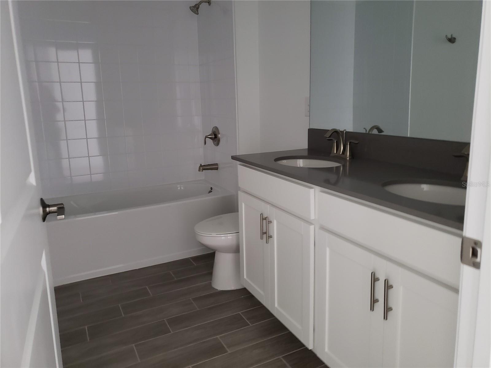 Image 14 of 15 For 5620 Quiet Palm Loop