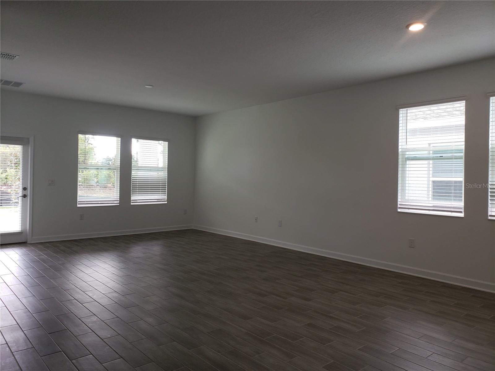 Image 4 of 15 For 5620 Quiet Palm Loop