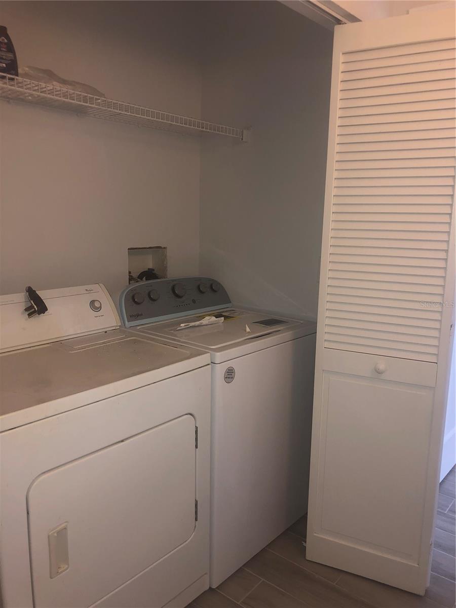 Image 10 of 17 For 9053 Lee Vista Boulevard 1401