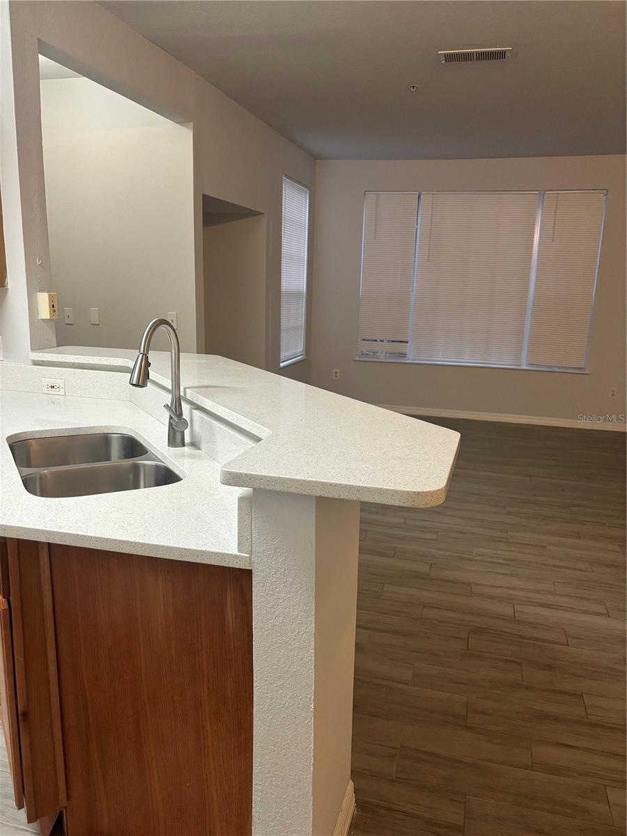 Image 5 of 17 For 9053 Lee Vista Boulevard 1401