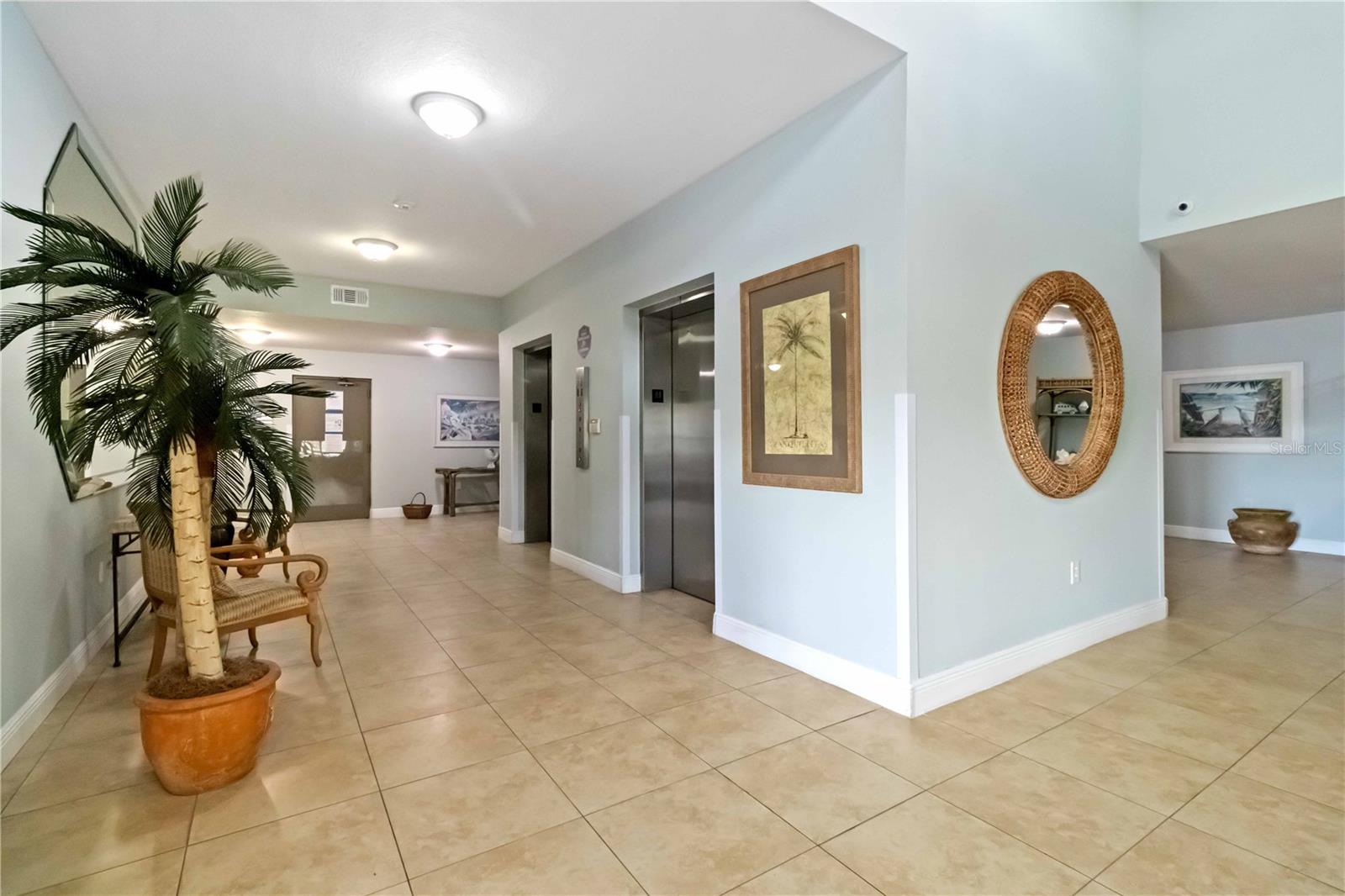 Image 32 of 33 For 3400 Ocean Beach Boulevard 208