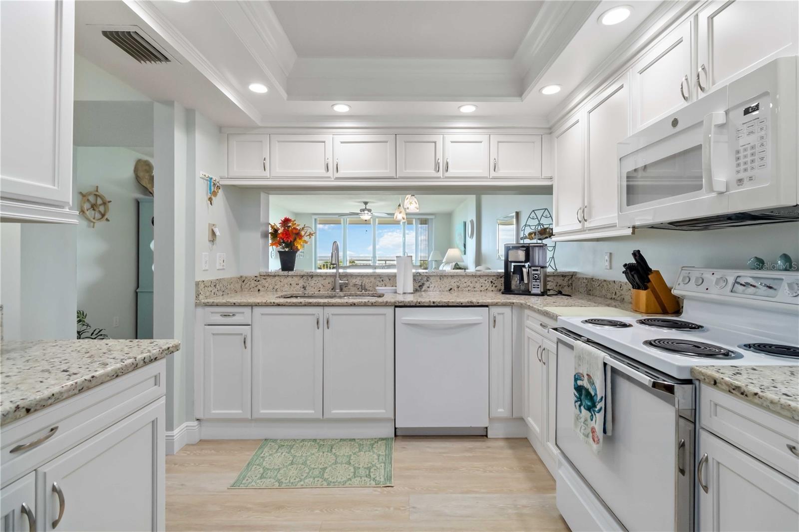 Image 7 of 33 For 3400 Ocean Beach Boulevard 208