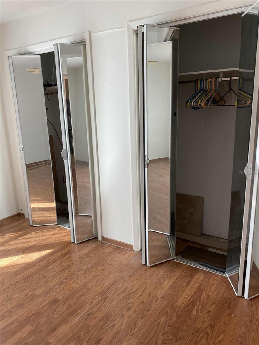 Image 10 of 21 For 1935 Conway Road D1