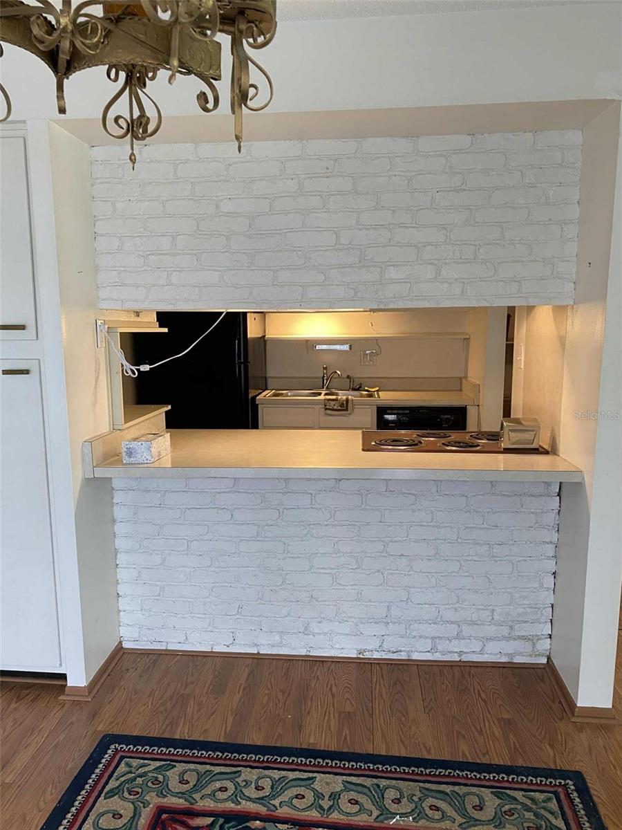 Image 5 of 21 For 1935 Conway Road D1