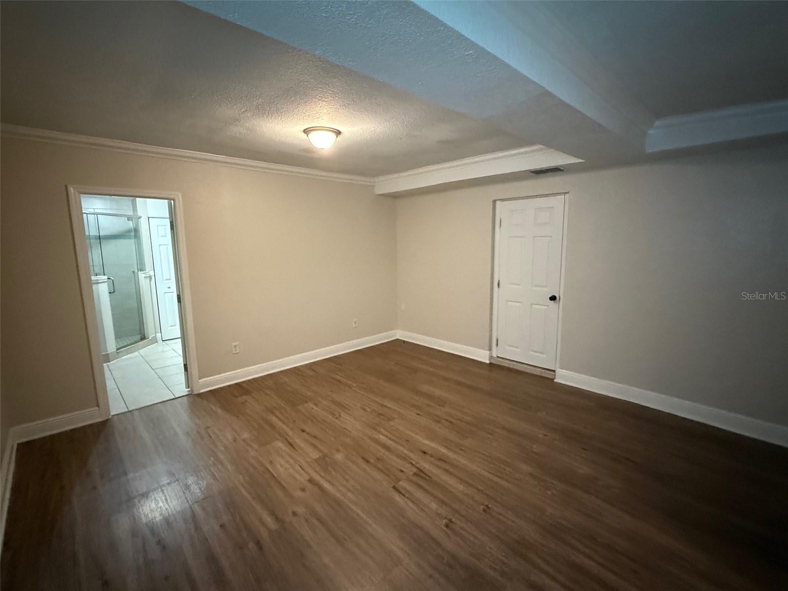 Image 11 of 26 For 2718 Sunrise Court