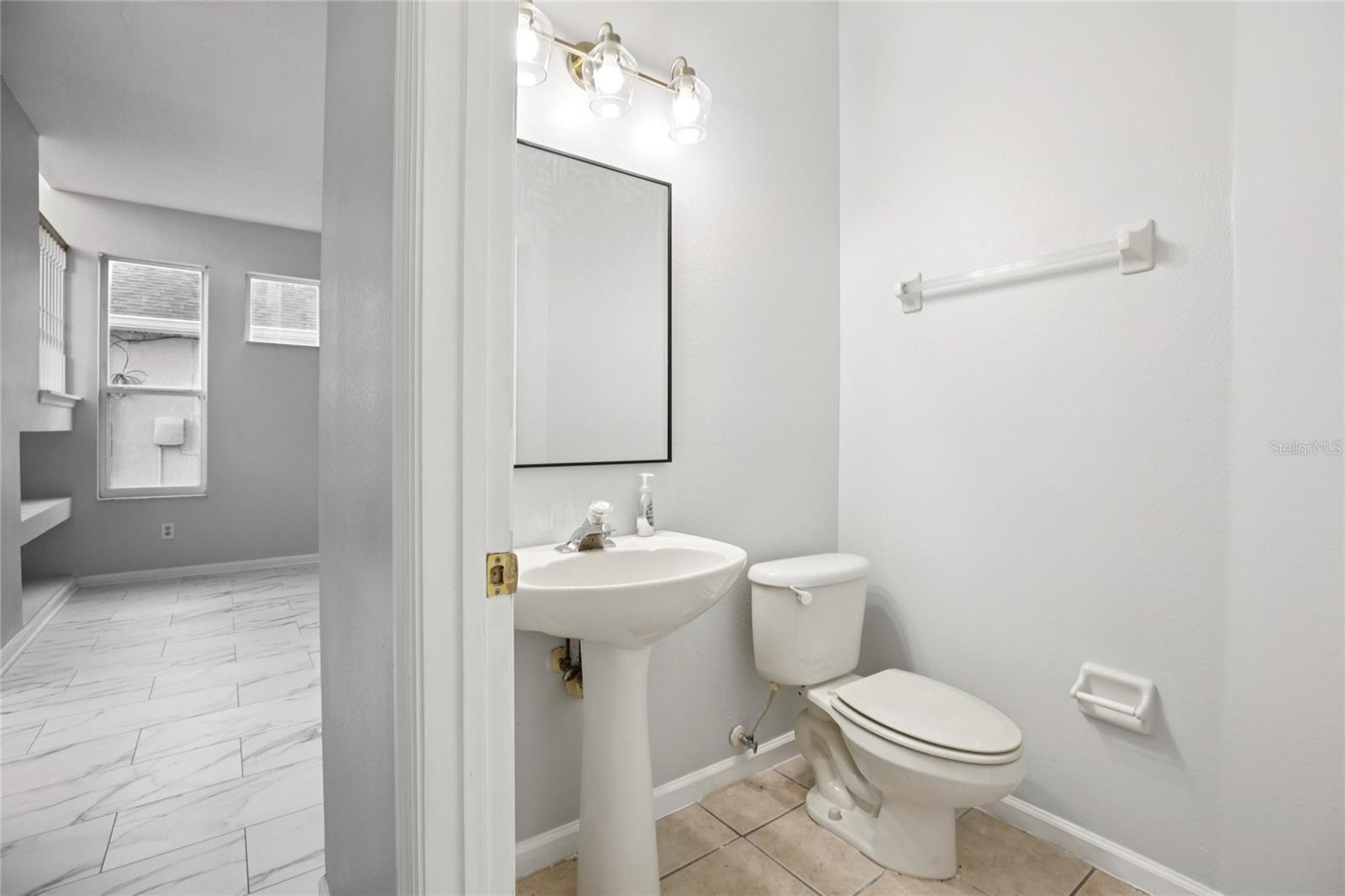 Image 17 of 60 For 6767 Cherry Grove Cir