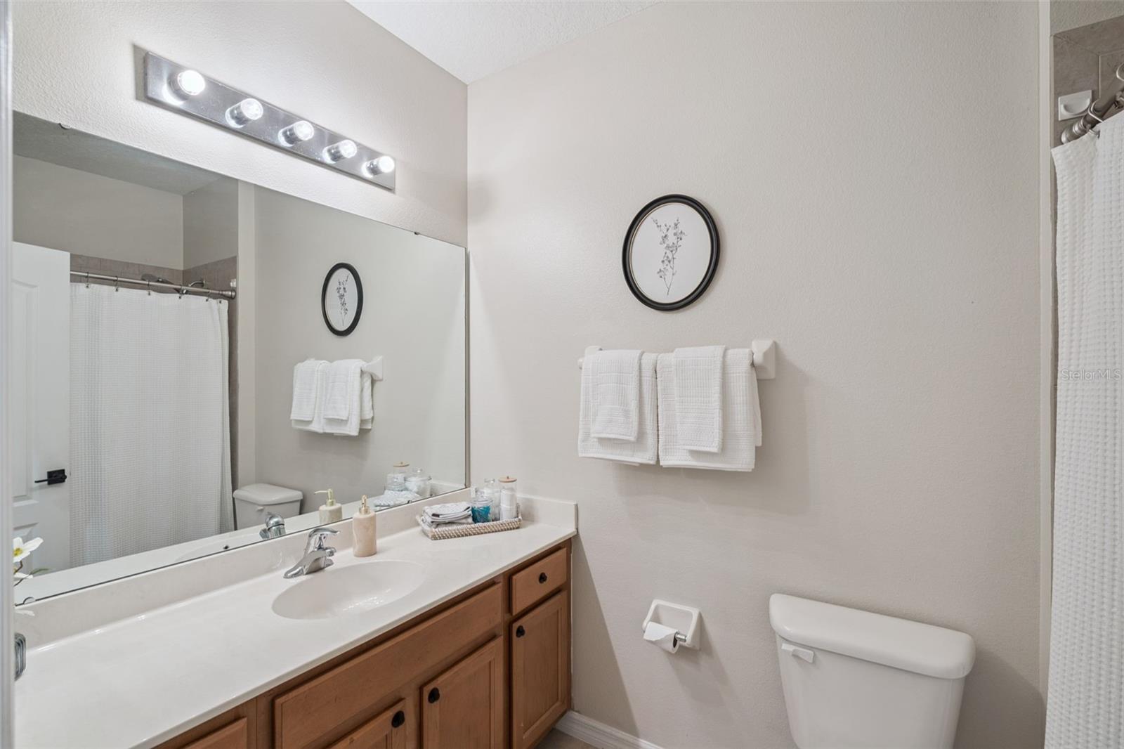 Image 13 of 29 For 670 Fortanini Circle