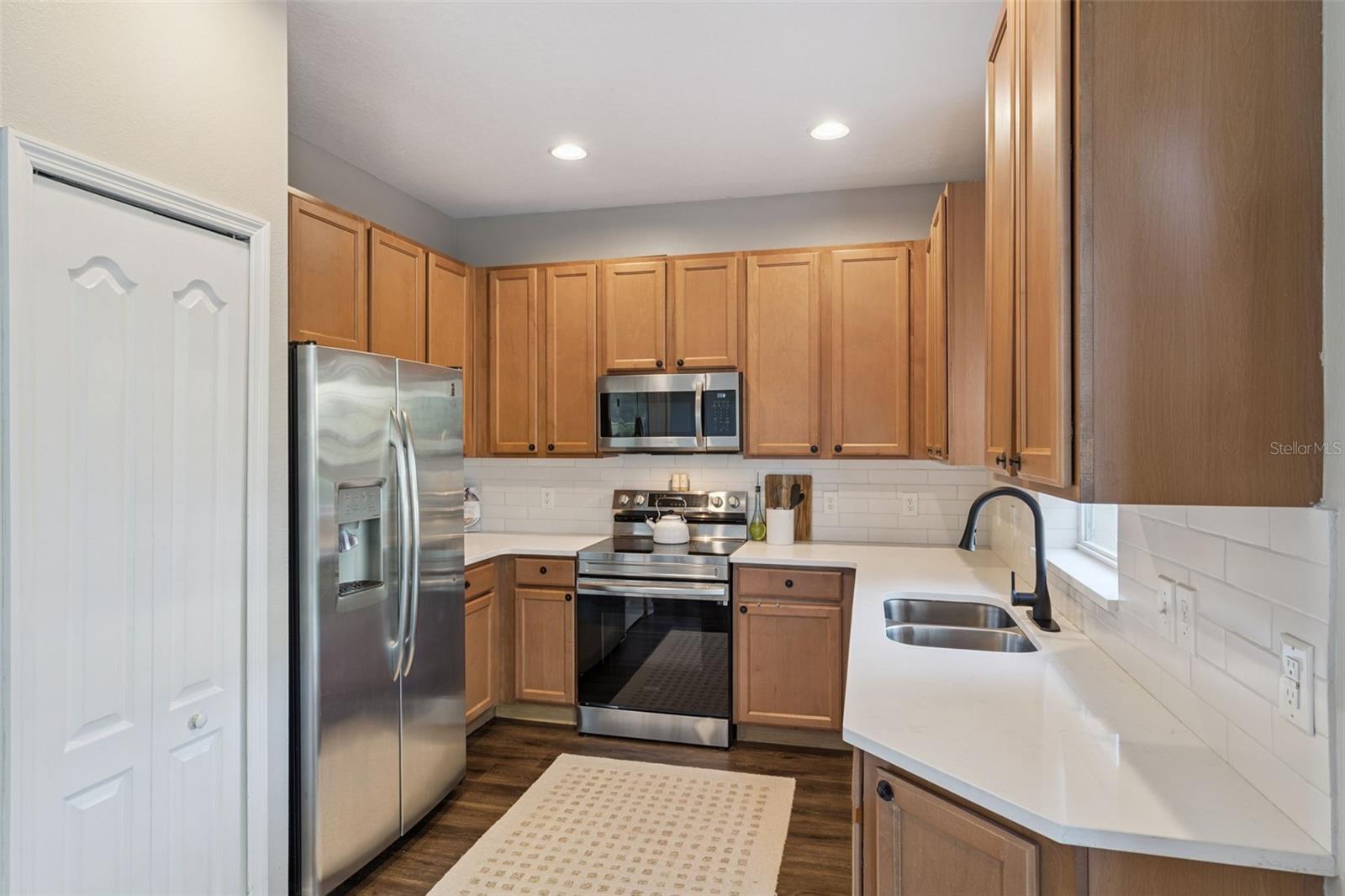 Image 16 of 29 For 670 Fortanini Circle