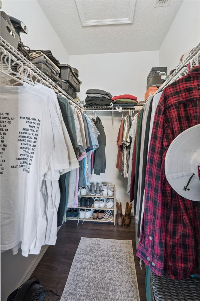 Image 20 of 29 For 670 Fortanini Circle