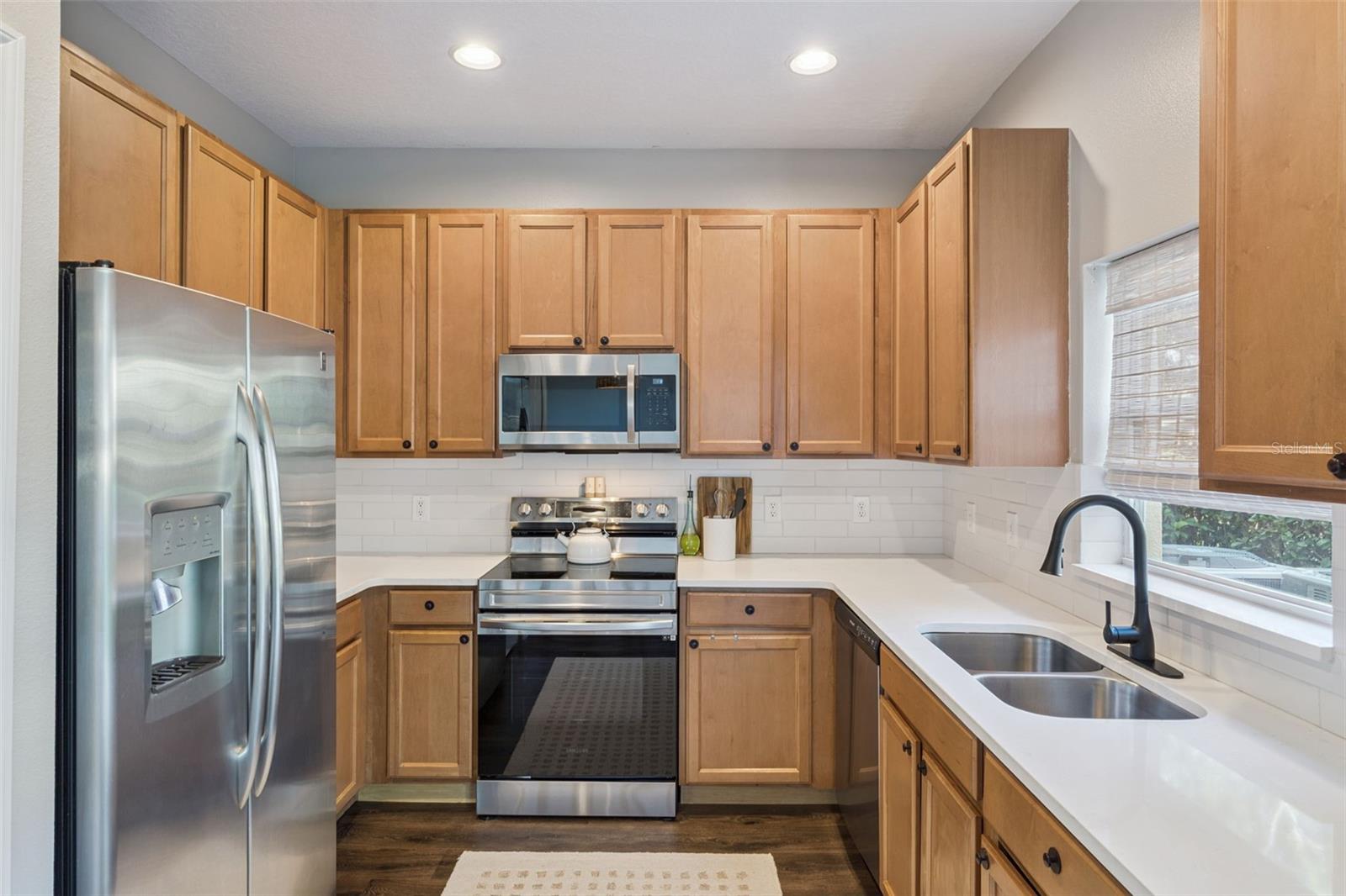 Image 4 of 29 For 670 Fortanini Circle