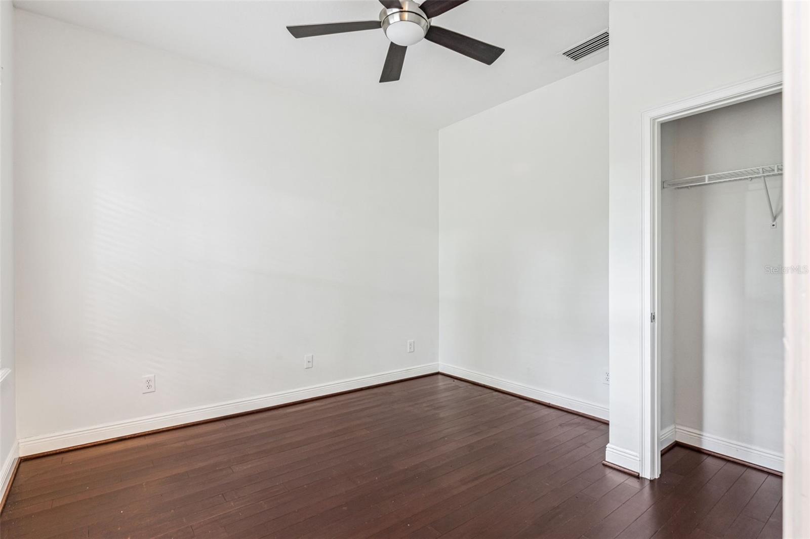 Image 11 of 20 For 11 Harding Street C