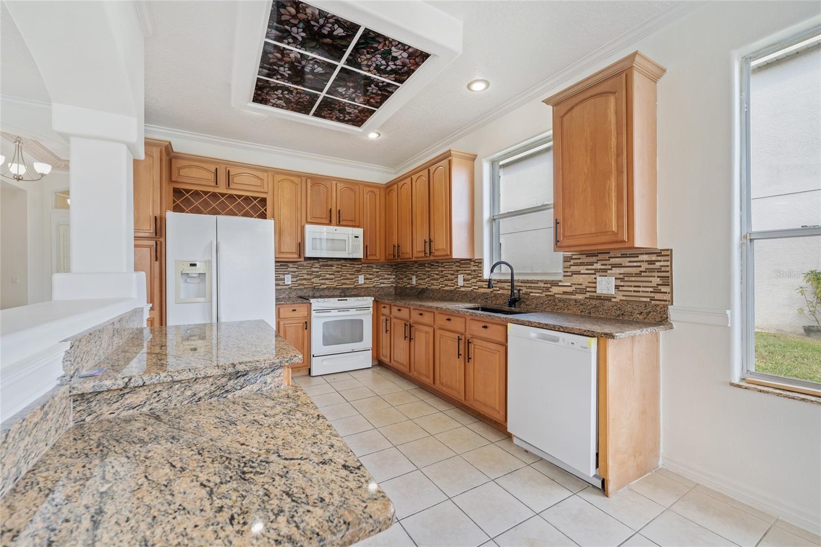 Image 11 of 35 For 1729 Golfview Drive