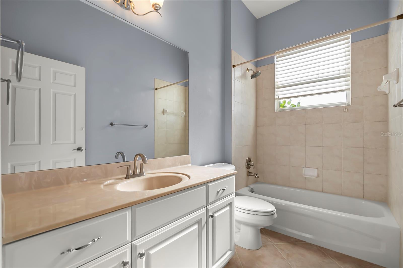 Image 43 of 71 For 4973 Keeneland Circle