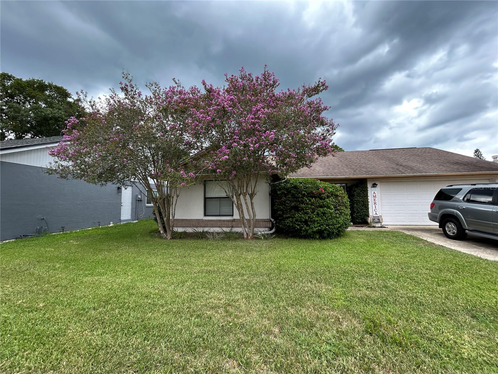 Listing Details for 724 Indian Court, WINTER SPRINGS, FL 32708