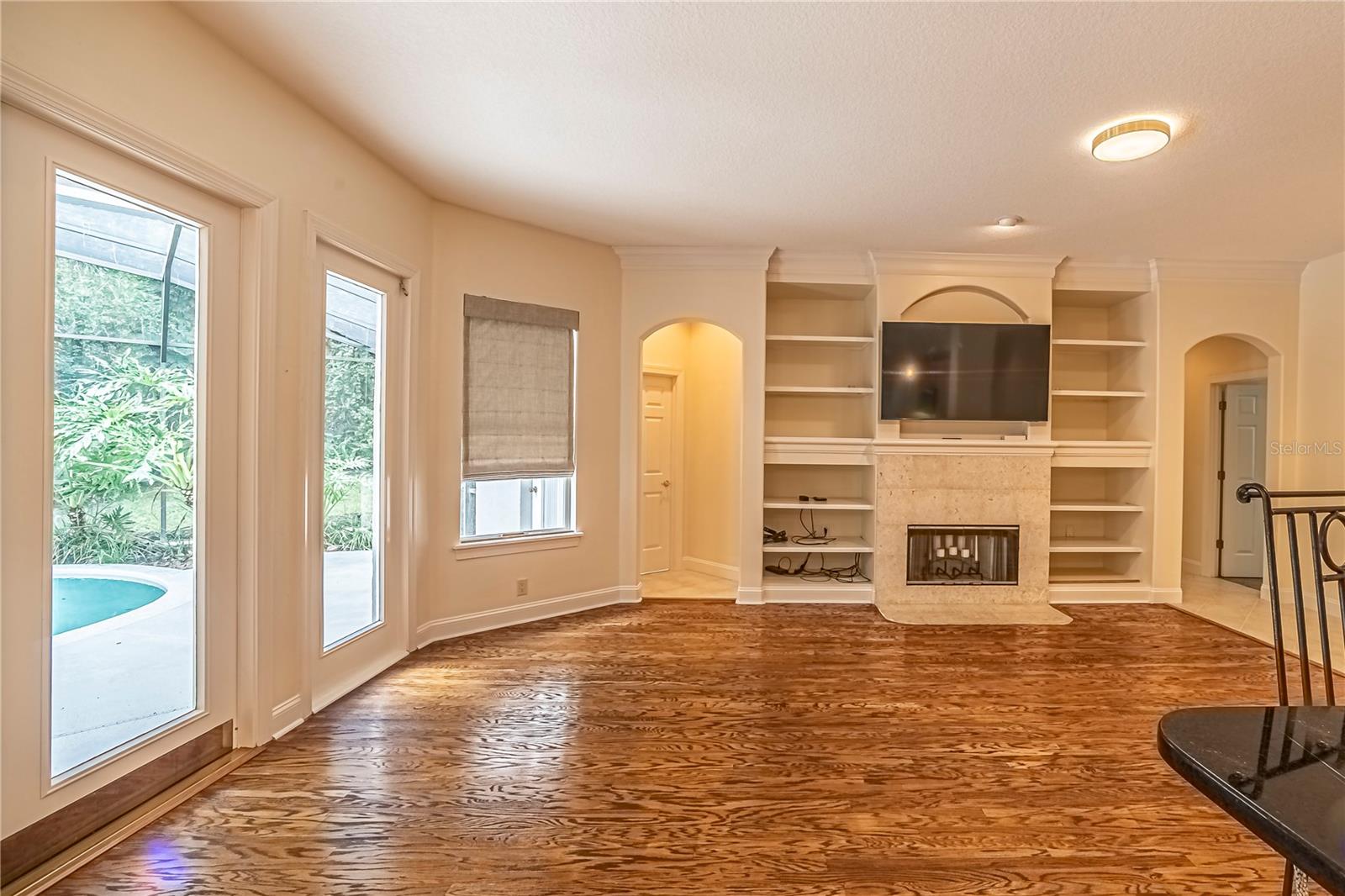 Image 12 of 30 For 108 Seville Chase Drive