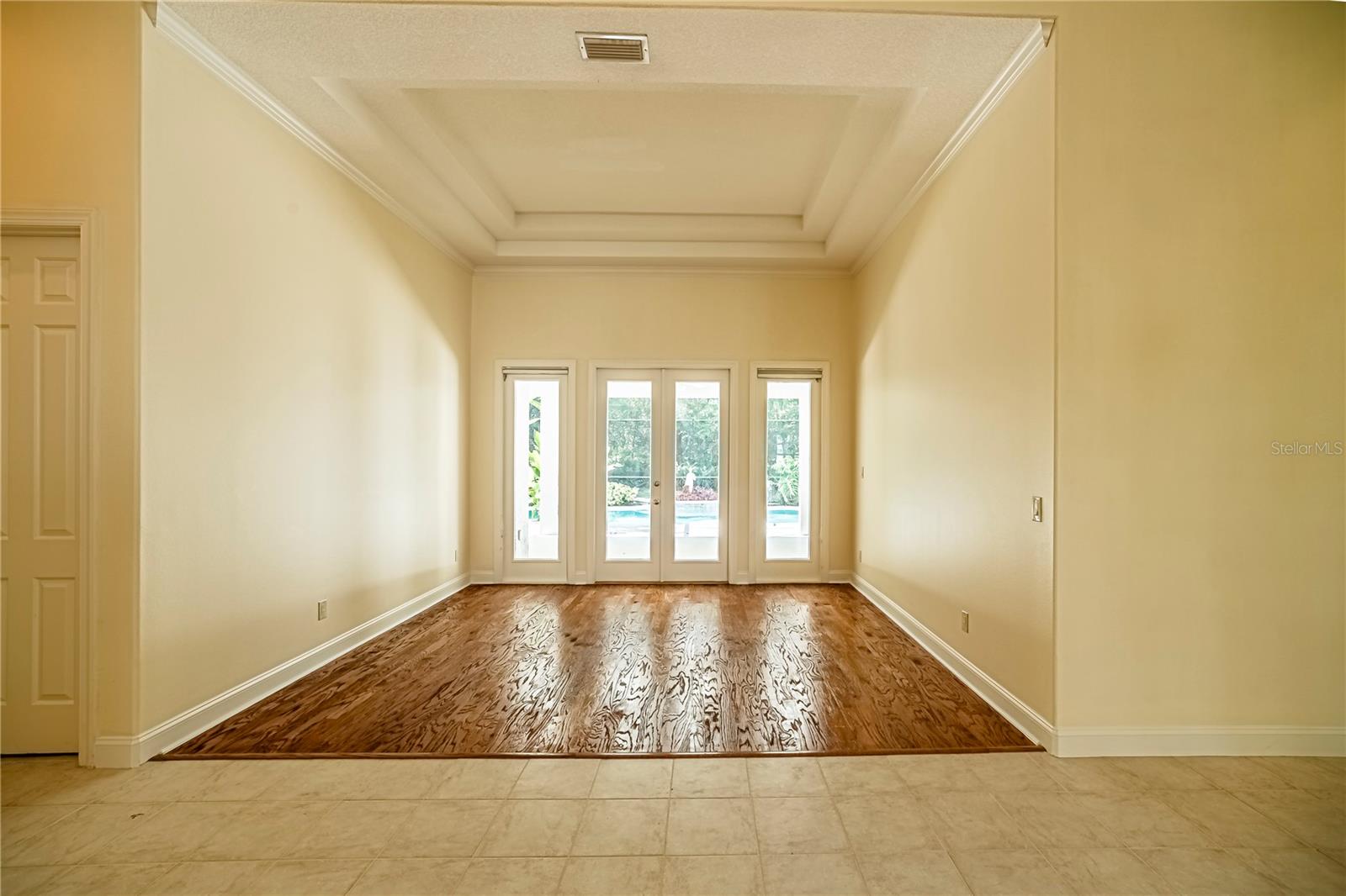 Image 8 of 30 For 108 Seville Chase Drive