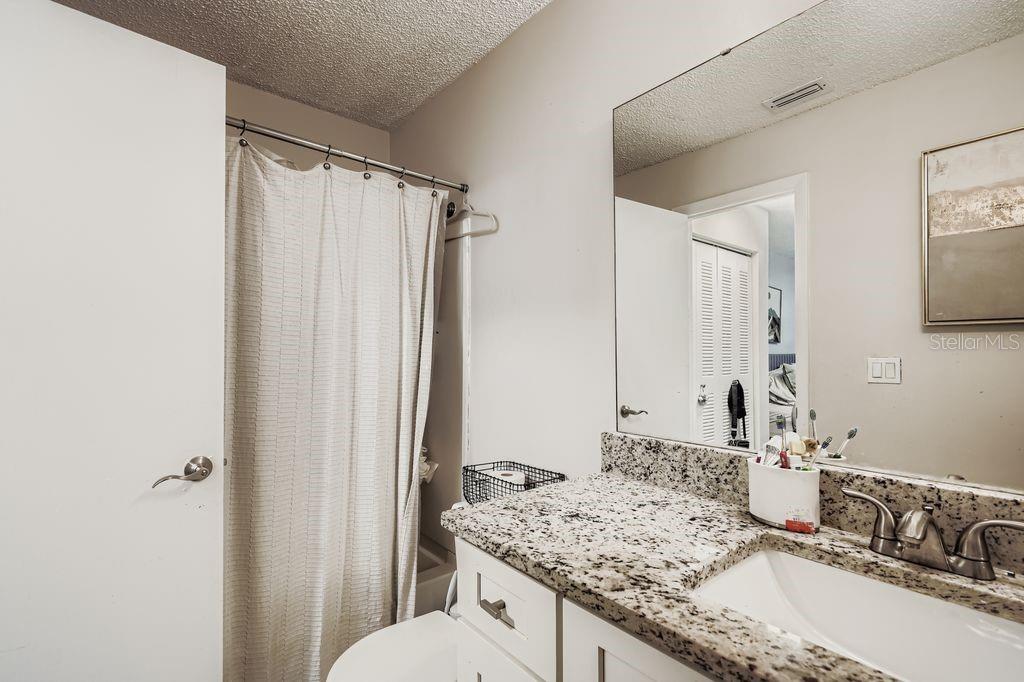 Image 11 of 17 For 2548 Grassy Point Drive 202