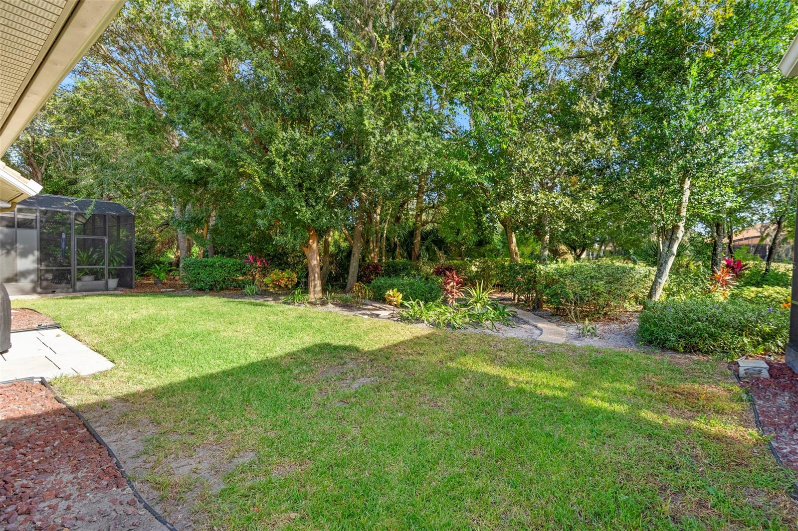 Image 26 of 37 For 440 Sotheby Way