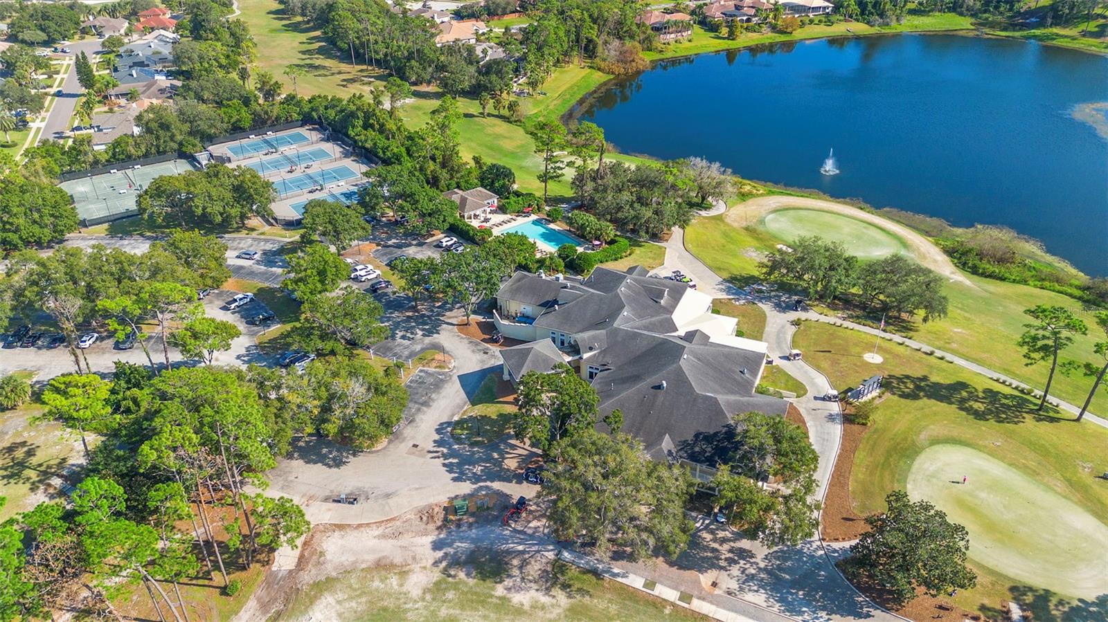 Image 35 of 37 For 440 Sotheby Way