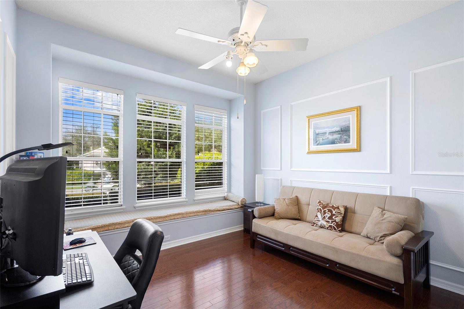 Image 9 of 37 For 440 Sotheby Way