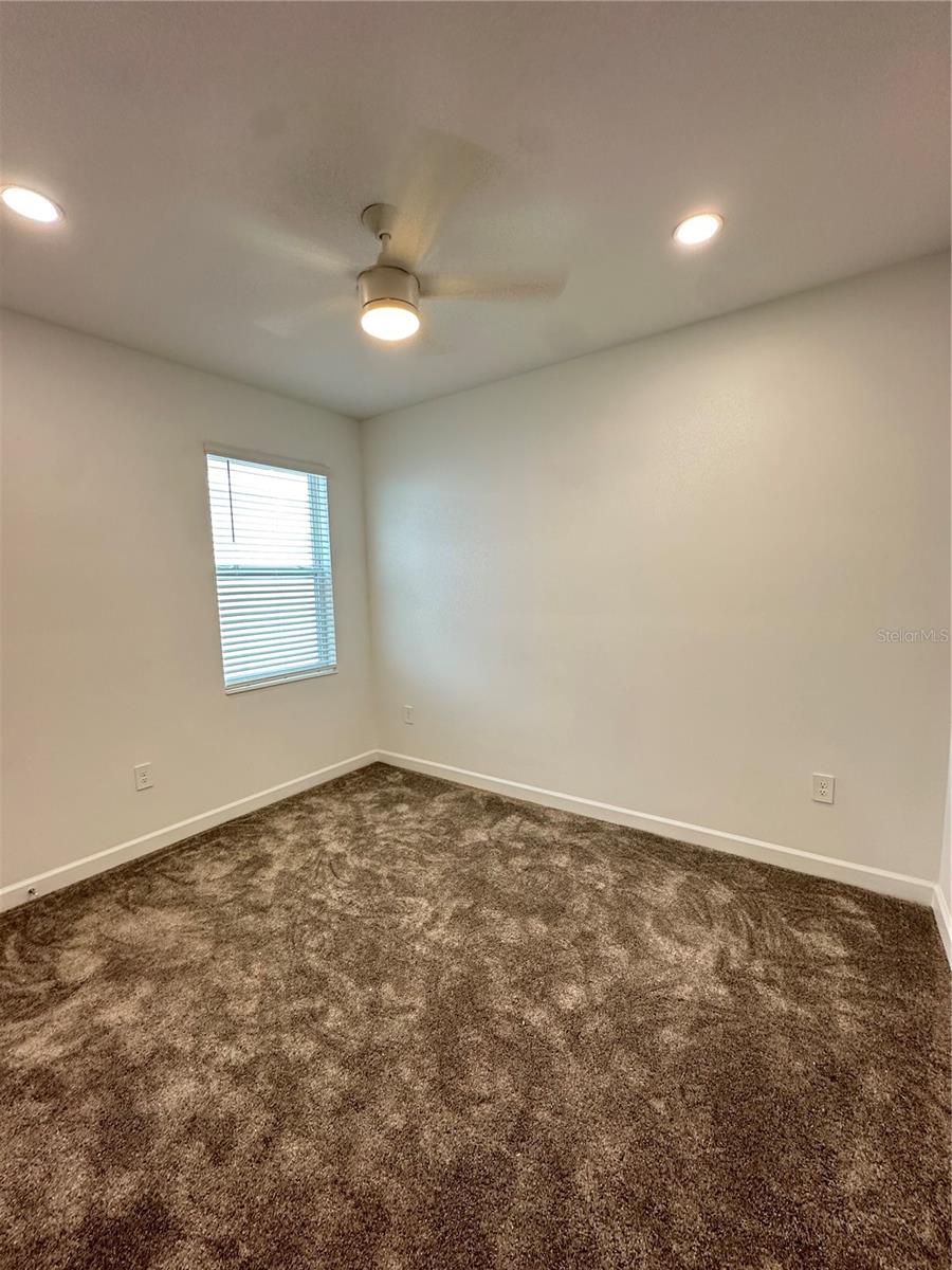Image 11 of 28 For 5666 Wood Bridge Place