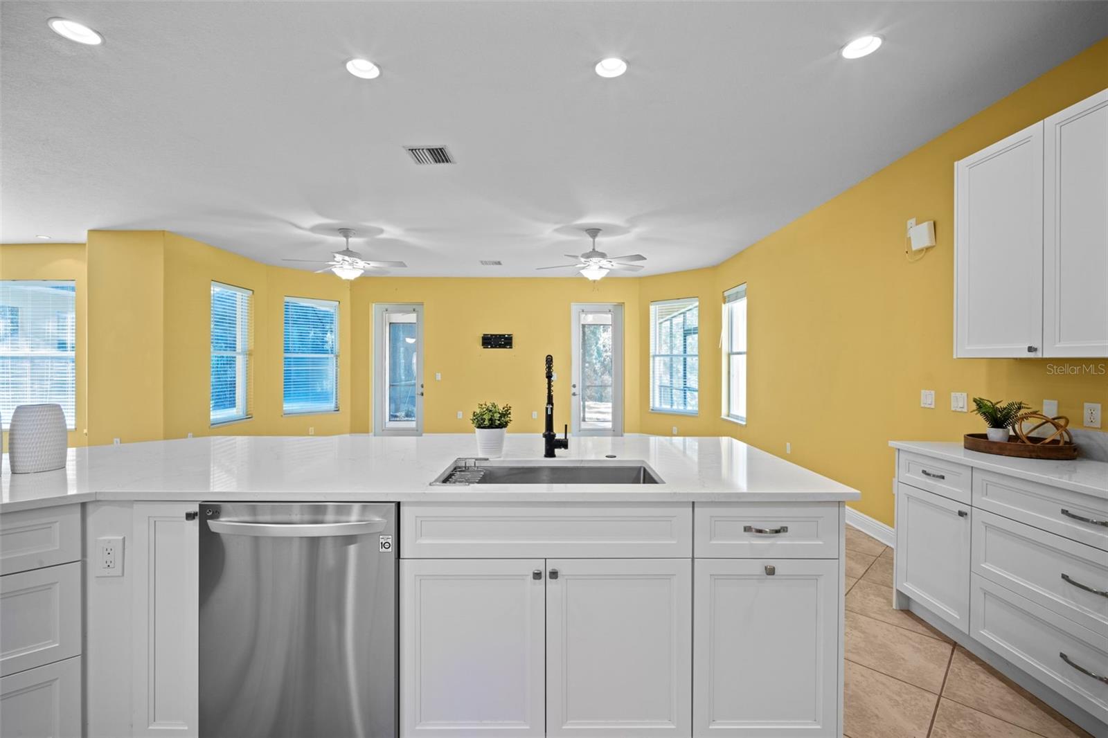 Image 19 of 45 For 5900 Cochran Lane