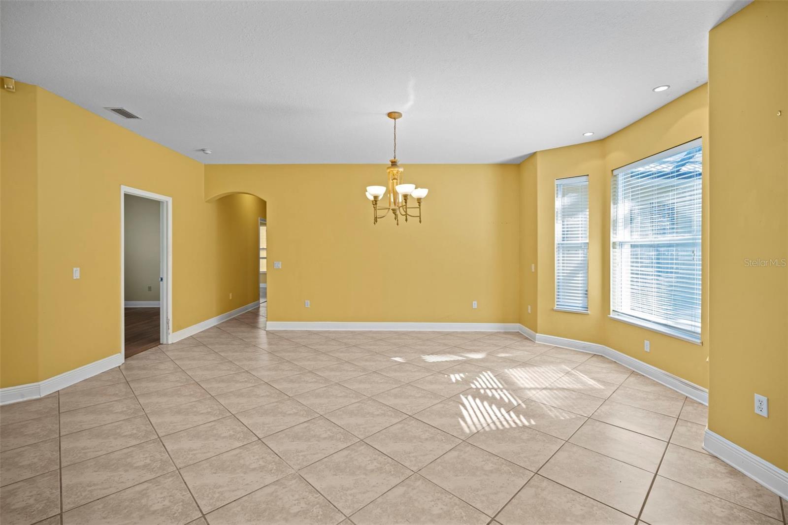 Image 22 of 45 For 5900 Cochran Lane