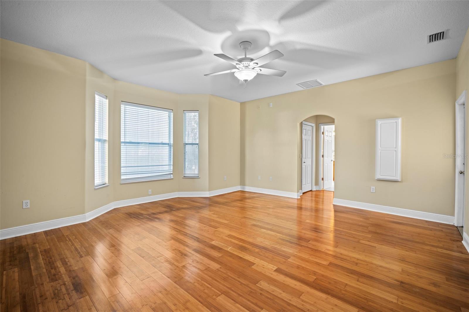 Image 31 of 45 For 5900 Cochran Lane