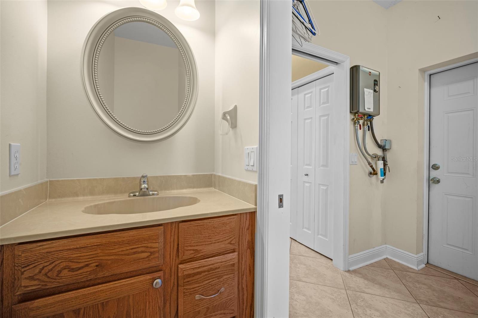 Image 40 of 45 For 5900 Cochran Lane