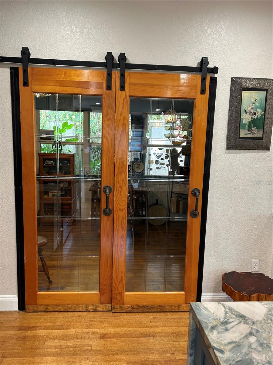 Image 36 of 50 For 1109 Princeton Street