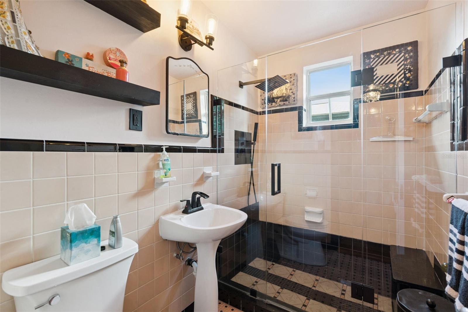 Image 44 of 50 For 1109 Princeton Street