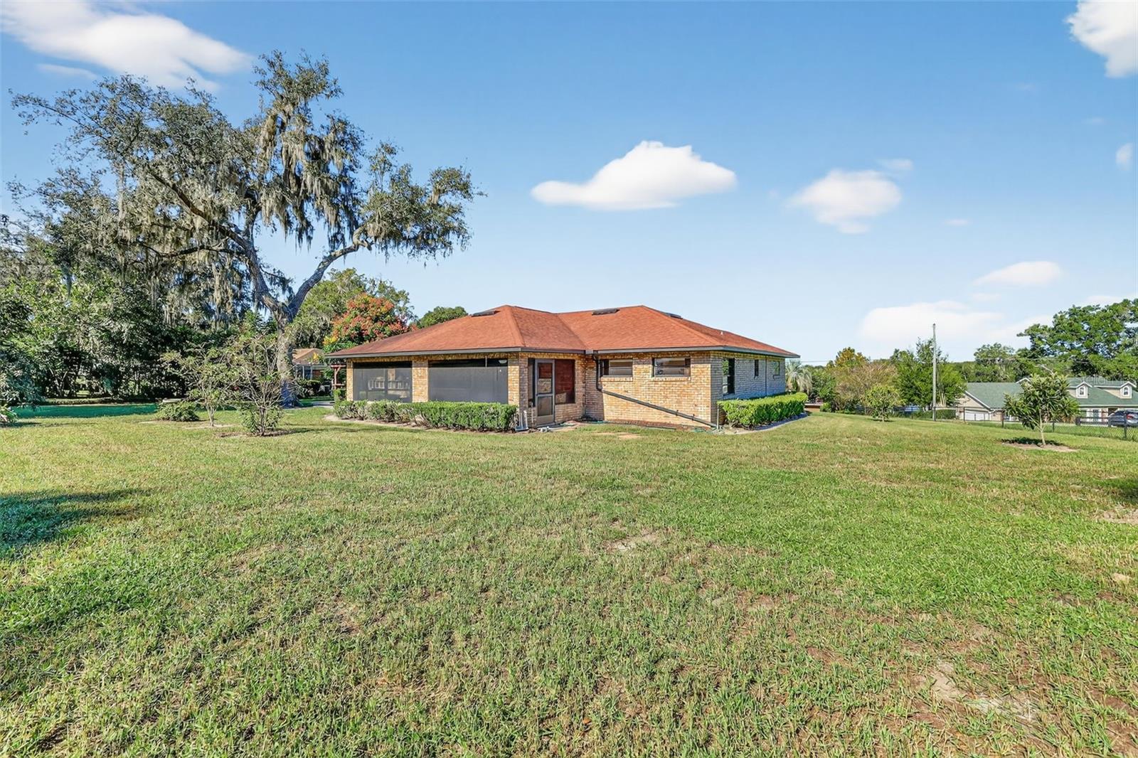 Image 5 of 36 For 41348 Silver Drive
