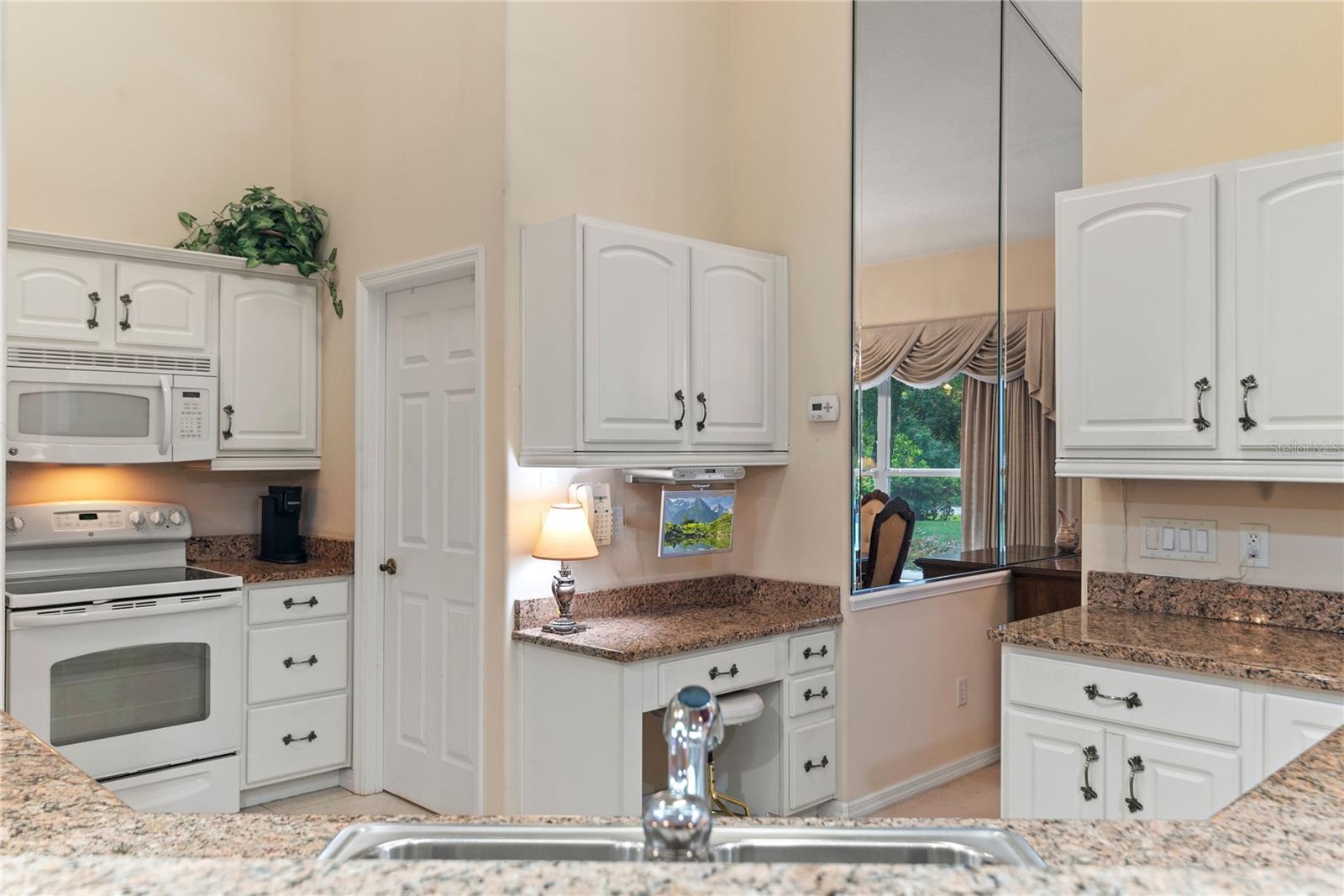 Image 37 of 39 For 2887 Azalea Road