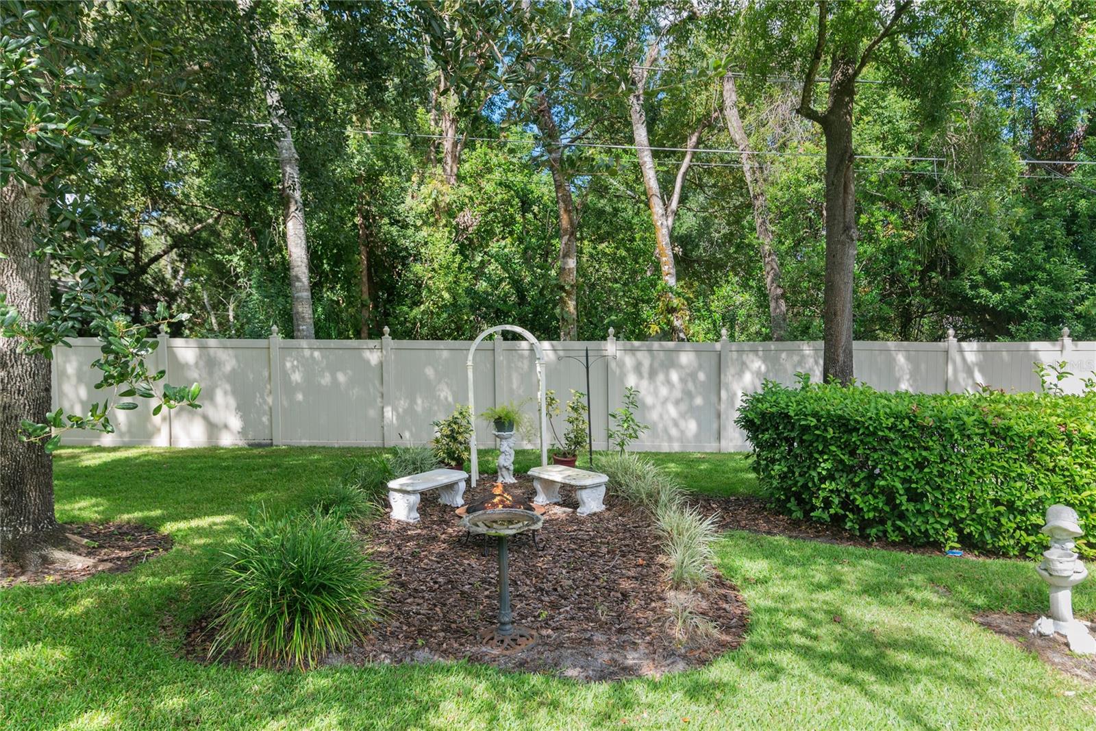 Image 8 of 39 For 2887 Azalea Road