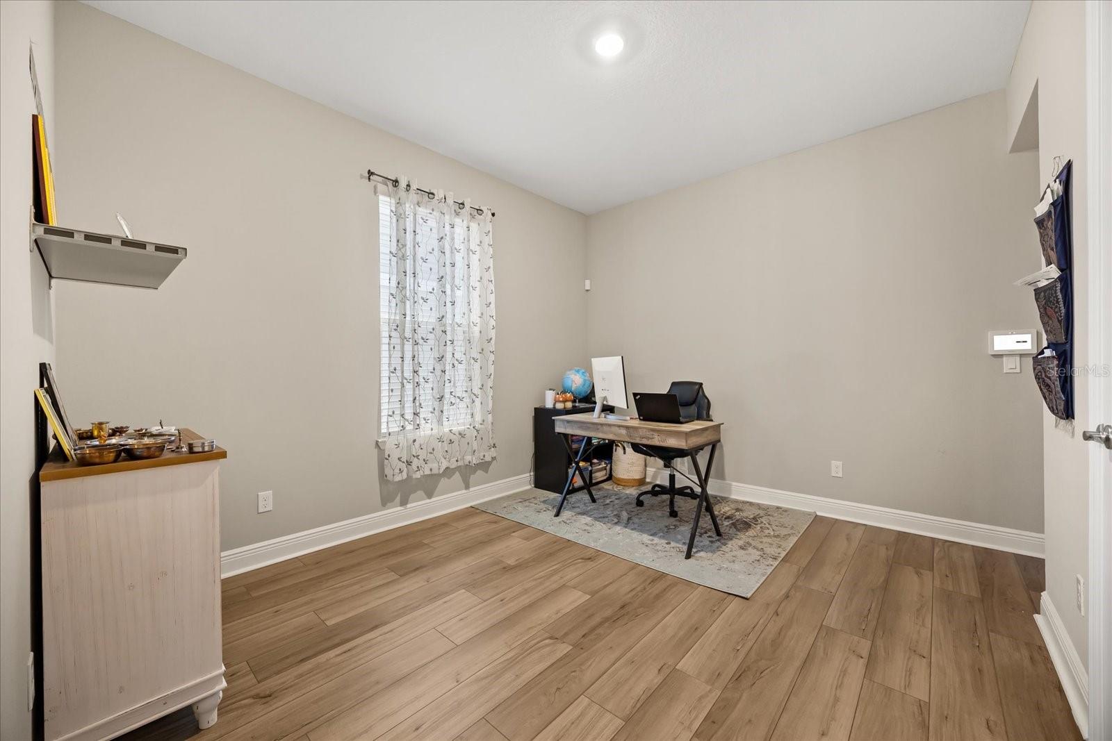 Image 10 of 32 For 4850 Lacewing Drive