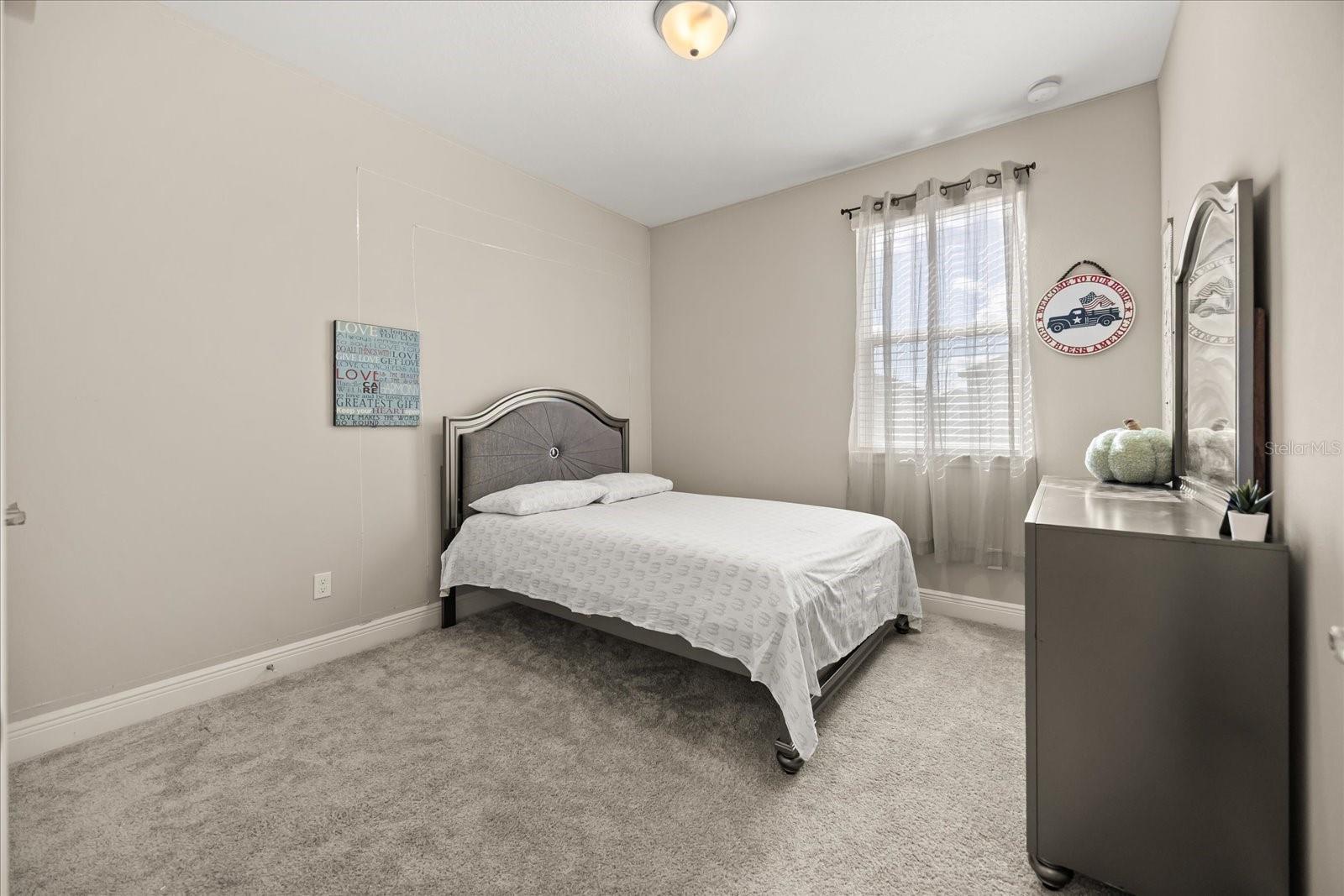 Image 17 of 32 For 4850 Lacewing Drive