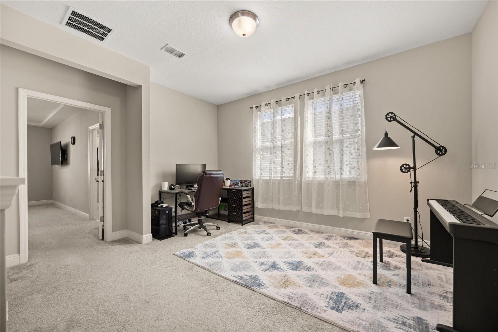 Image 22 of 32 For 4850 Lacewing Drive