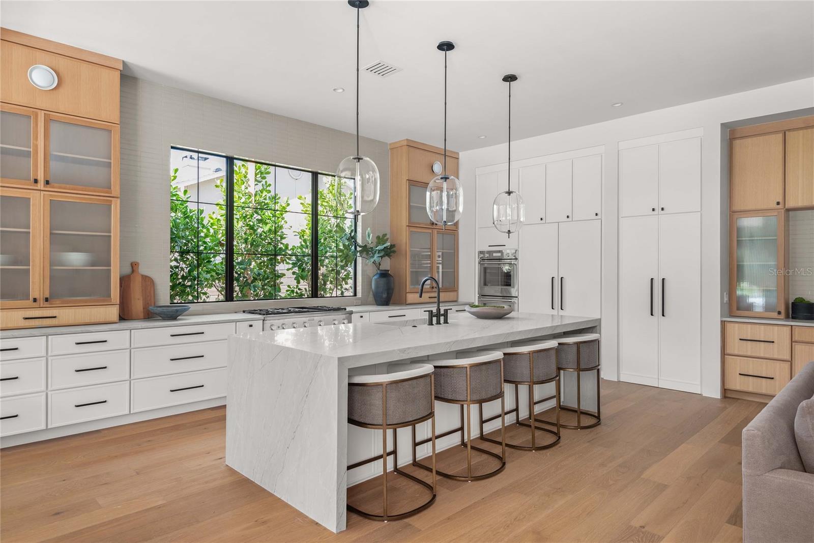 Image 19 of 77 For 1136 Stetson Street