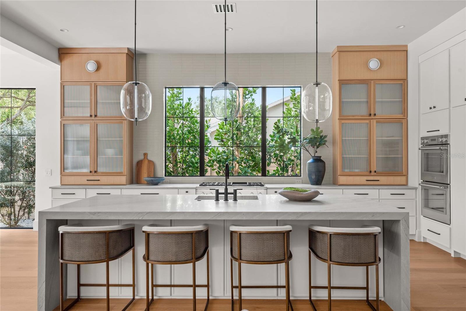 Image 20 of 77 For 1136 Stetson Street